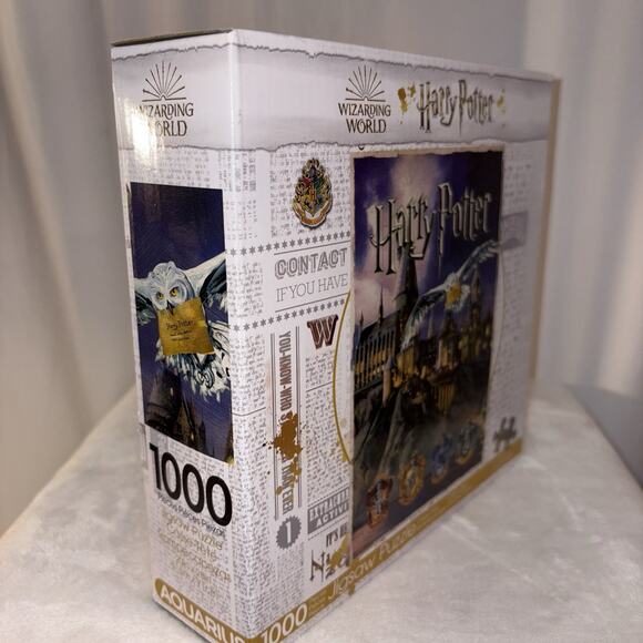 Harry Potter Wizarding World Jigsaw Puzzle - Aquarius 1000 PCS 20” x 28” NEW - Picture 2 of 5